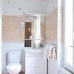 Hotel Lilas Gambetta Paris