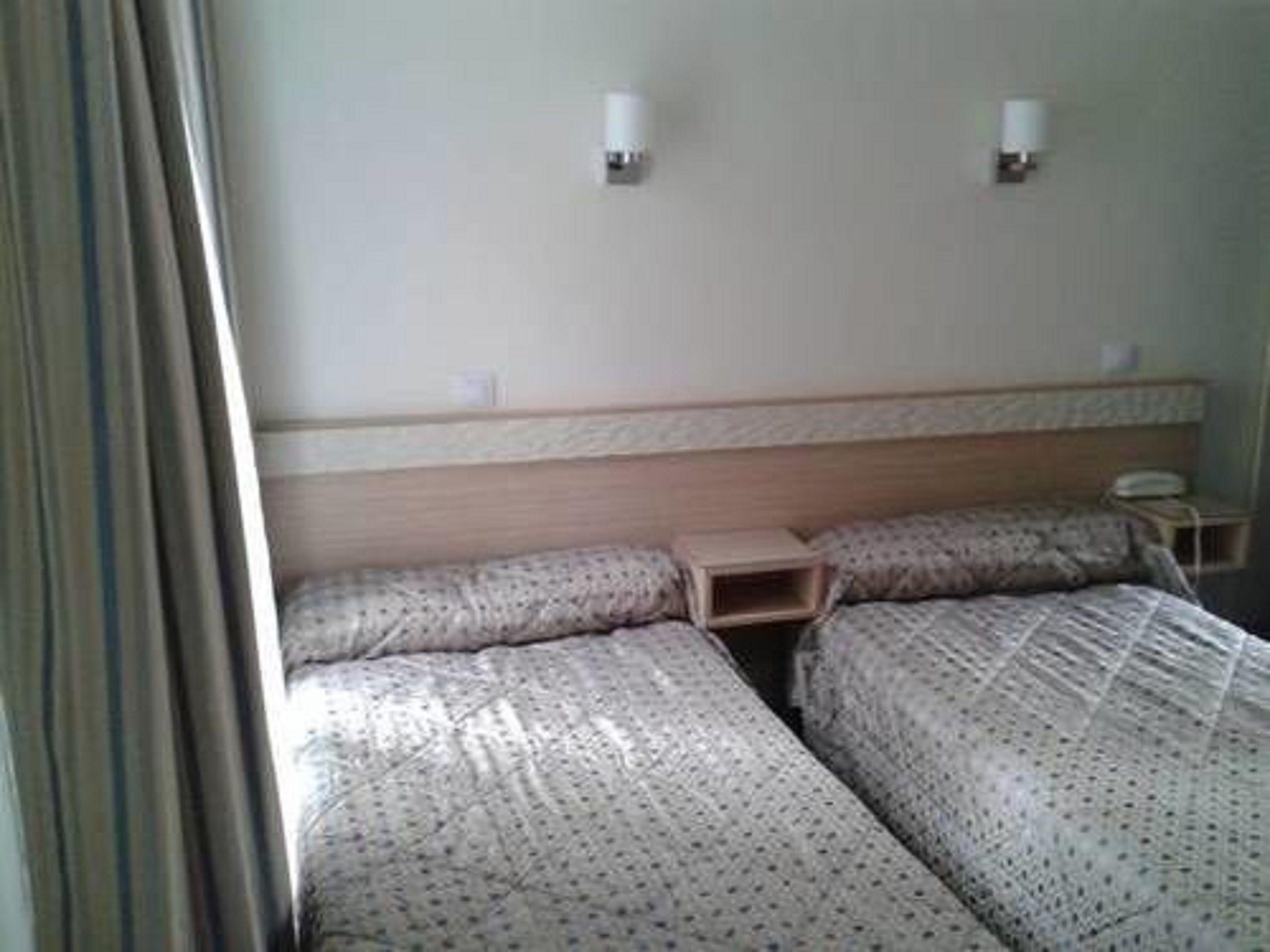 Lilas Gambetta Hotel 3*