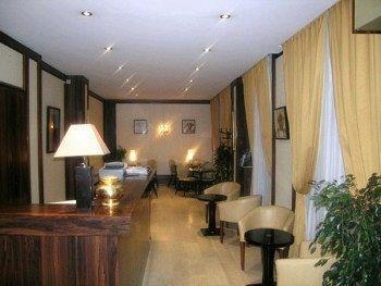 Hipotel Lilas Gambetta Parigi